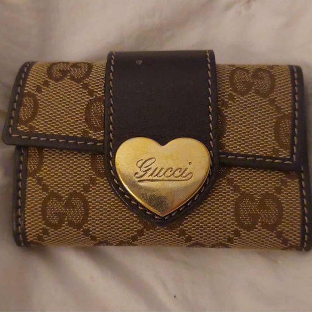 Authentic Gucci Brown Leather Signature Canvas Key Ring Case